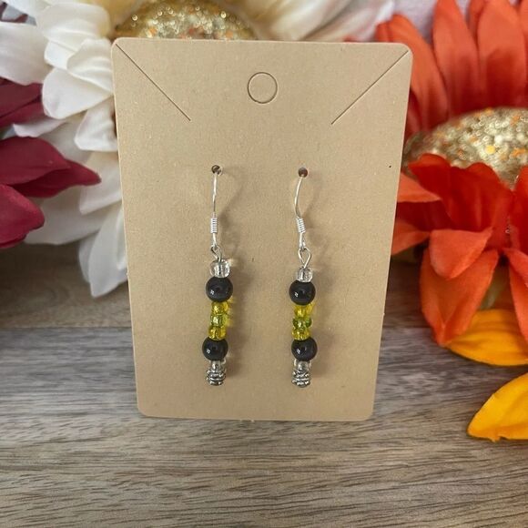 Glass Bead Handmade Earrings NWOT  - Picture 1 of 2